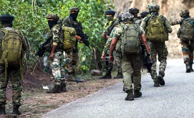 JK Terrorist Attack : নিৰ্বাচনৰ পূৰ্বে পুনৰ উত্তপ্ত কাশ্মীৰ উপত্যকা, সেনা-সন্ত্ৰাসবাদীৰ সংঘৰ্ষ