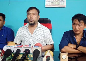 Karbi Students Union : কাৰ্বি আংলঙত উচ্ছেদিত লোকে আশ্ৰয় লোৱাৰ অভিযোগ কাৰ্বি ছাত্ৰ সন্থাৰ 2 Karbi Students Union : কাৰ্বি আংলঙত উচ্ছেদিত লোকে আশ্ৰয় লোৱাৰ অভিযোগ কাৰ্বি ছাত্ৰ সন্থাৰ