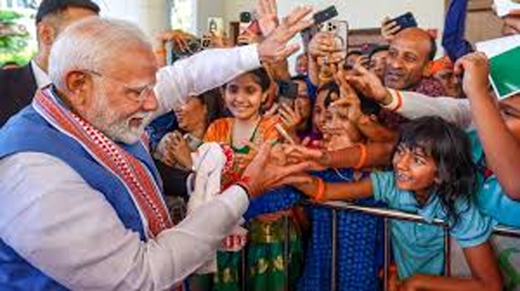 PM Narendra Modi I প্ৰধানমন্ত্ৰী মোডীয়ে নিলাম কৰিব তেওঁ লাভ কৰা স্মাৰক, ধন দিব নমামি গংগাৰ পুঁজিত 3 PM Narendra Modi I
