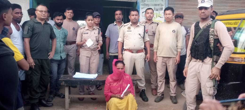 Woman supplier arrested with heroin in Balijan, Khatkhati :