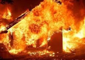 Massive Fire in Dibrugarh’s Dhowbipatty Destroys 30 Homes, No Casualties Reported