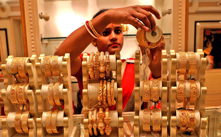 Today’s Gold Plunge : Gold Prices Dip to Rs 76,900, Silver Tumbles to Rs 94,900 1 Today’s Gold Plunge : Gold Prices Dip to Rs 76,900, Silver Tumbles to Rs 94,900