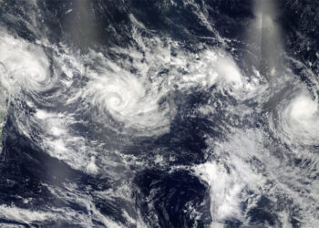 Durga Puja : পূজাৰ আনন্দ ম্লান কৰিব পাৰে বৰষুণে, একেলগে চাৰিটাকৈ ঘূৰ্ণীবতাহৰ সৃষ্টি