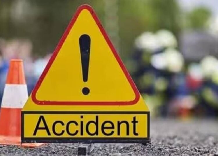 Tragic Loss: Heartbreaking Fatal Road Accident Claims Life in Badarpur’s Mahakal Area 1 Tragic Loss: Heartbreaking Fatal Road Accident Claims Life in Badarpur’s Mahakal Area
