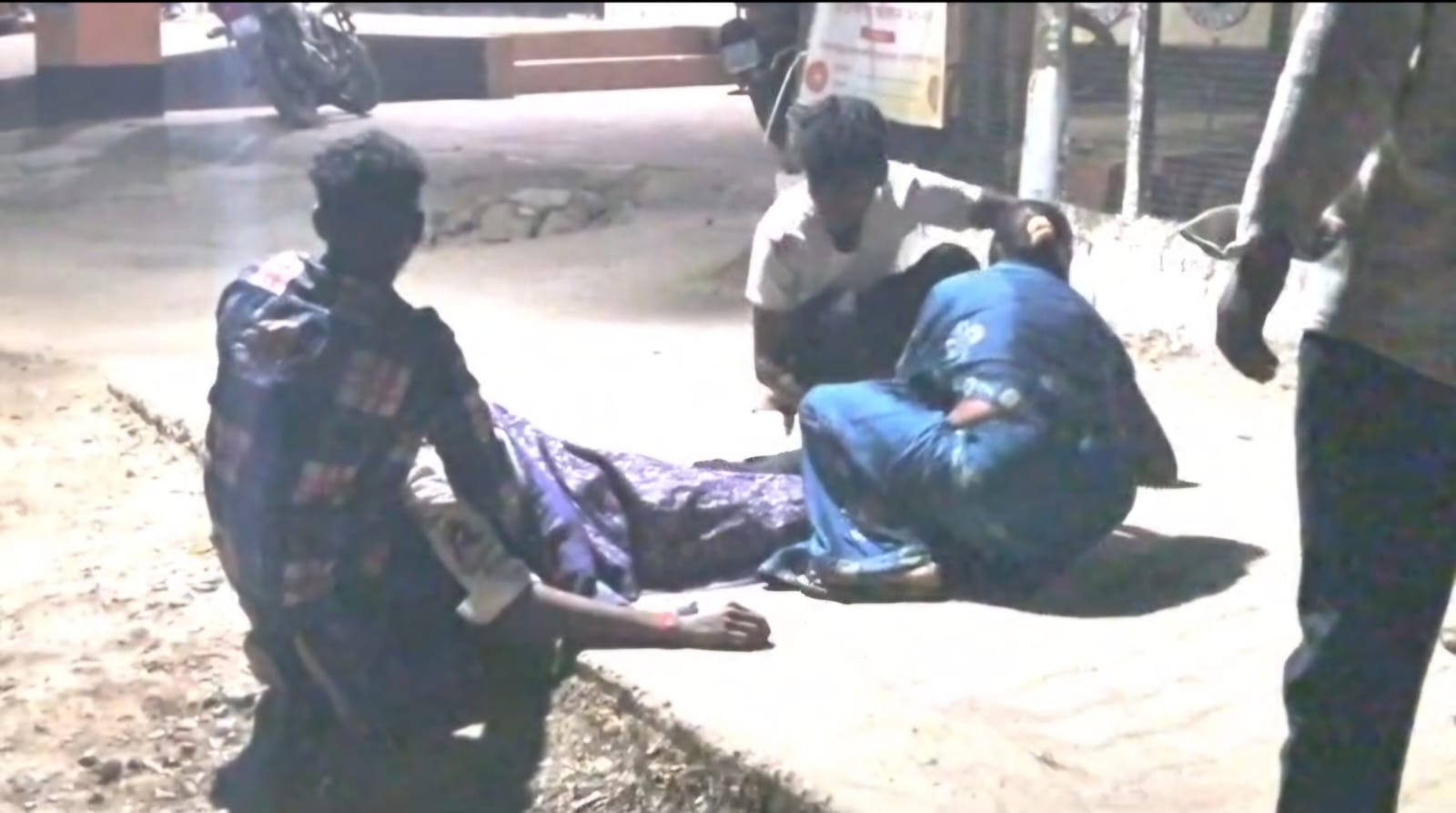 পশ্চিম কাৰবি আংলং জিলাৰ খেৰণি চাৰি আলিত শোকাৱহ পথ দুৰ্ঘটনা