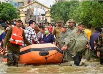 Arunachal Floods & Landslides: 10 Lives Lost, Hundreds Displaced, Urgent Caution Needed