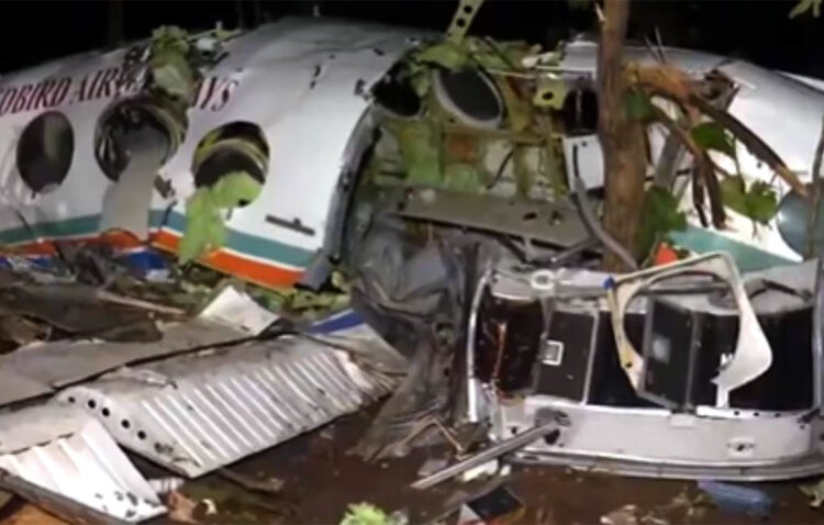 Air Ambulance crashed : ৮ লাখ টকা ধাৰ লৈ সন্তানক বচাবলৈ চাৰ্টাৰ্ড বিমান ভাৰা কৰি দিল্লীলৈ গৈ আছিল ঝাৰখণ্ডৰ এটা পৰিয়াল, দুৰ্ঘটনাত সকলো শেষ 1 Air Ambulance crashed : ৮ লাখ টকা ধাৰ লৈ সন্তানক বচাবলৈ চাৰ্টাৰ্ড বিমান ভাৰা কৰি দিল্লীলৈ গৈ আছিল ঝাৰখণ্ডৰ এটা পৰিয়াল, দুৰ্ঘটনাত সকলো শেষ
