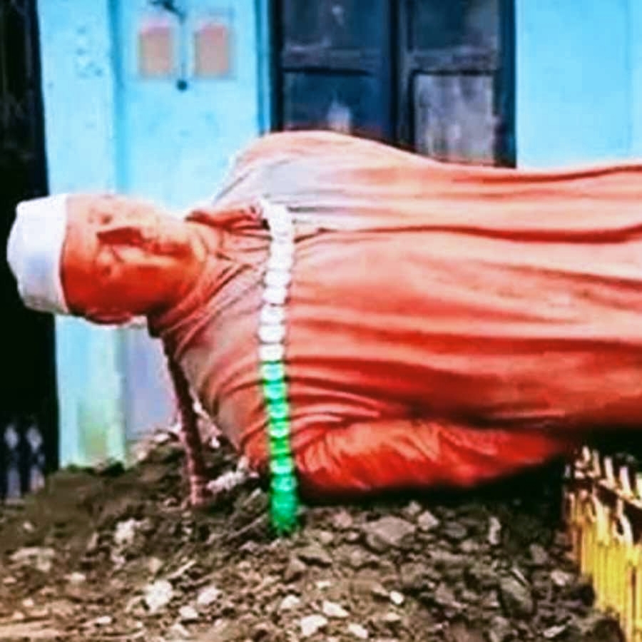 Nehru statue vandalised I কাছাৰত নেহৰুৰ প্ৰতিমূৰ্তি ভাঙিলে দুৰ্বৃত্তই 3 Nehru statue vandalised I