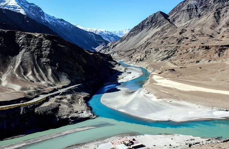 Indus Water Treaty : পাকিস্তানে সন্ত্ৰাসবাদক সমৰ্থন কৰা বন্ধ নকৰালৈকে সিন্ধু জল চুক্তি স্থগিত থাকিব : নতুন দিল্লী