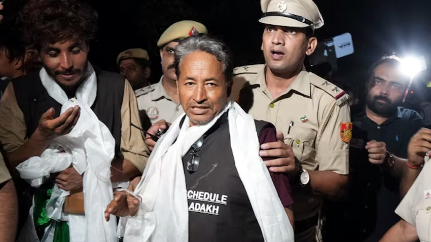 Sonam Wangchuk : ছমাহৰ পিছত মুকলি কৰি দিলে লাডাখৰ পৰিৱেশ কৰ্মী সোণম ৱাংচুকক 3 nsa1 | ASSAM TIMES POST