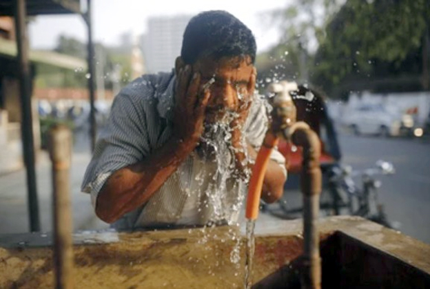 Heat wave : দেশৰ ১০ ৰাজ্যত তাপ প্ৰবাহৰ সতৰ্কবাণী 1 Heat wave : দেশৰ ১০ ৰাজ্যত তাপ প্ৰবাহৰ সতৰ্কবাণী